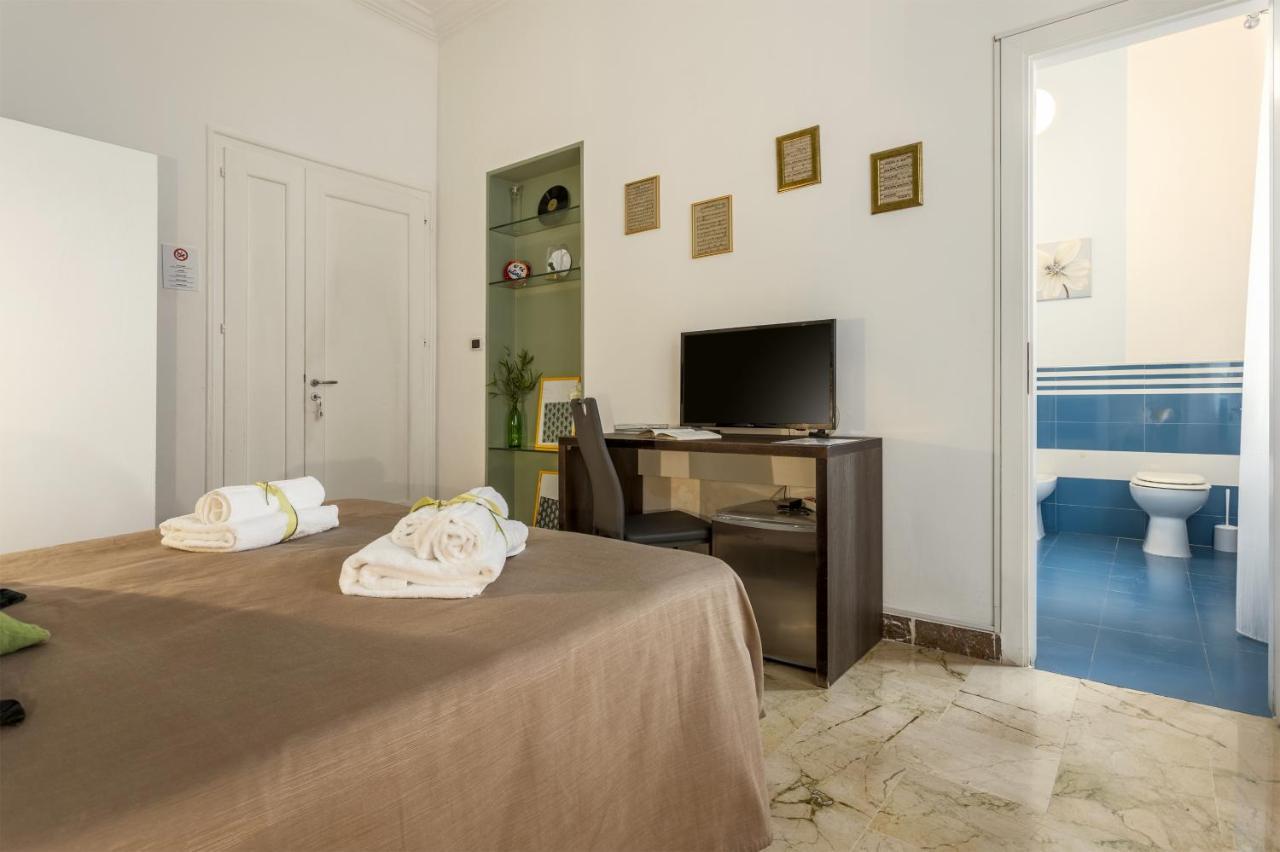 B&B Massimocentro Palermo Exteriör bild