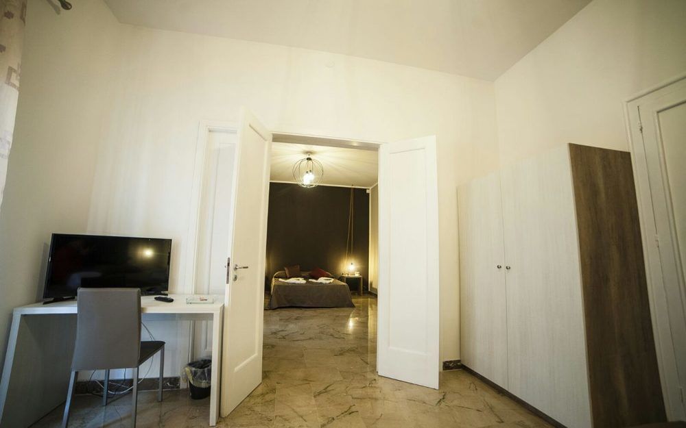 B&B Massimocentro Palermo Exteriör bild